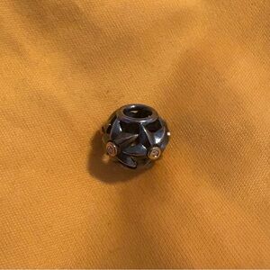 RARE & Authentic retired Pandora Stella Star Oxidized Charm